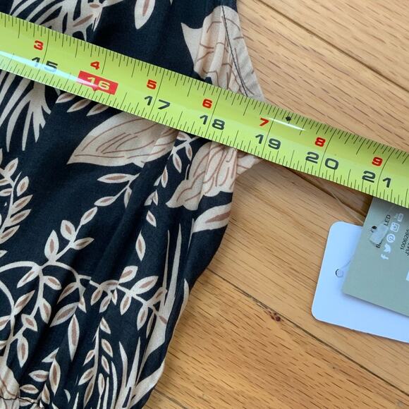 John Mark Maxi dress NWT size large - Picture 5 of 5